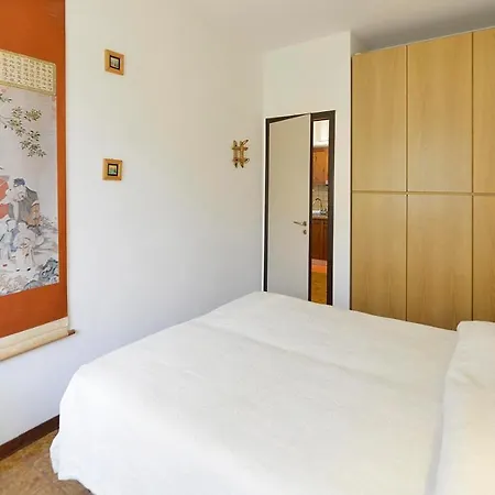 First 2 Appartement